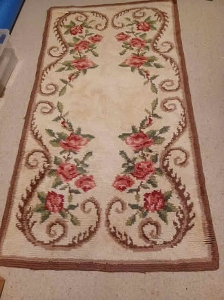 Photo of free Wool rug (Blackhorse Lane SG4) #1