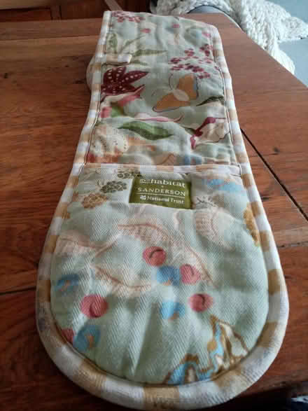 Photo of free Oven gloves (Pimlico, SW1) #2