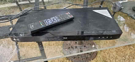 Photo of free LG Blu-ray player (Woking GU21) #1