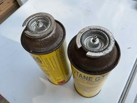 Photo of free 2 butane gas cylinders (Devon Park, Bedford MK40 3) #2