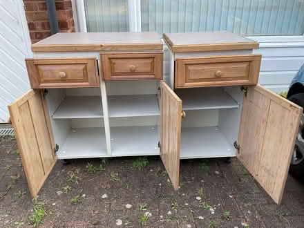 Photo of free Kitchen units (Devon Park, Bedford MK40 3) #3