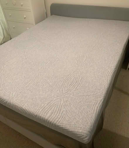 Photo of free King Size Mattress Topper (Kennington SE11) #1