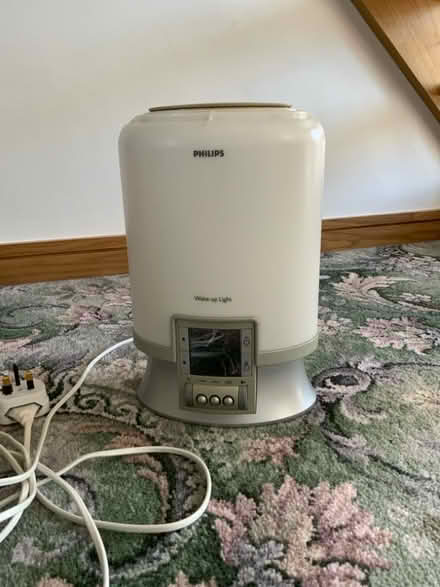 Photo of free Philips wake up light/alarm (Westbrook WA5) #1