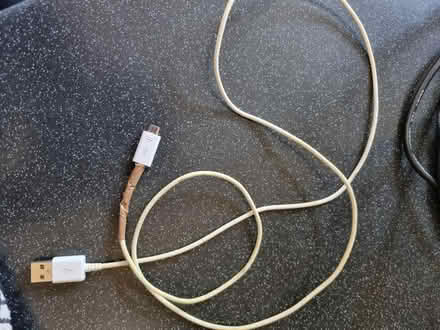 Photo of free Samsung cable (Anerley SE20) #1