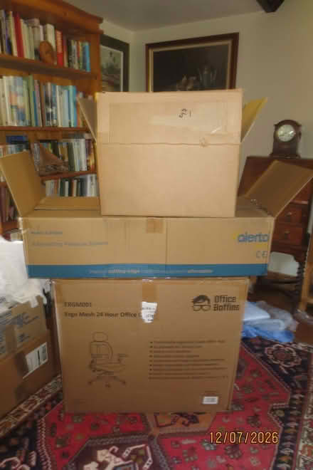 Photo of free Extra strong and large box (Little Welland WR13) #1