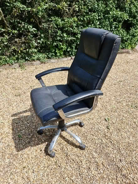 Photo of free Swivel Office Chair (Hitchin area, SG4) #2