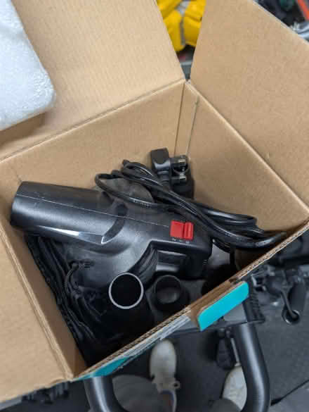 Photo of free Air Duster - Electric, Plug In (Caversham RG4) #2
