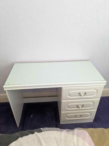 Photo of free Dressing table, bedside cabinets x2 (Bexleyheath DA7) #4
