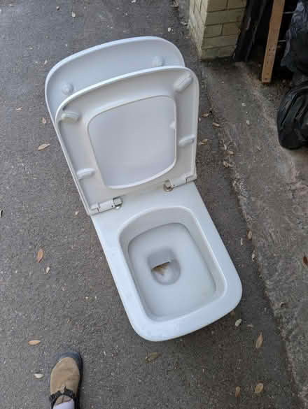 Photo of free Toilet (Clifton downs - BS6) #4