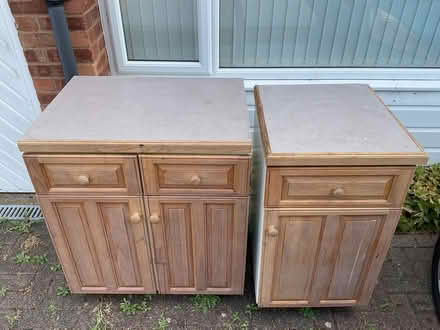 Photo of free Kitchen units (Devon Park, Bedford MK40 3) #2