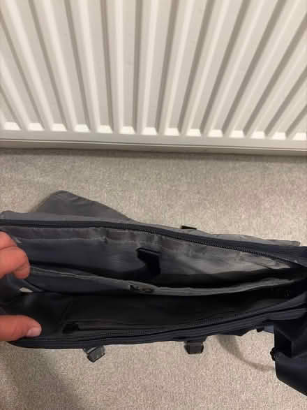 Photo of free Over the shoulder bag (Chiswick W4) #2
