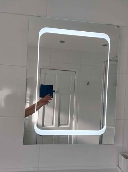 Photo of free LED Bathroom Mirror (Welwyn AL6) #2