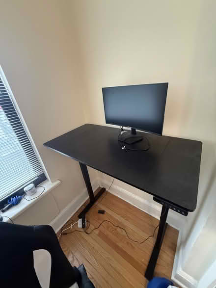 Photo of free Standing Desk (Midtown East) #1