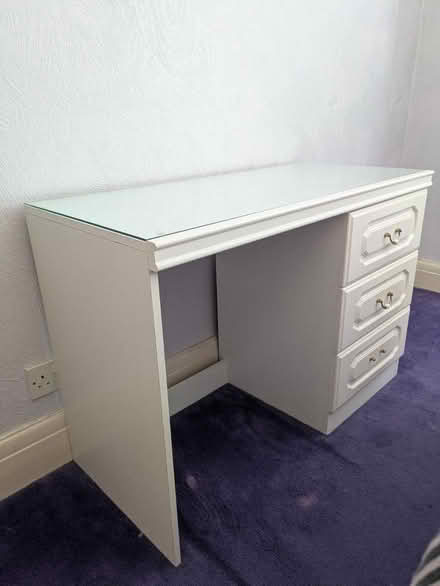 Photo of free Dressing table, bedside cabinets x2 (Bexleyheath DA7) #1