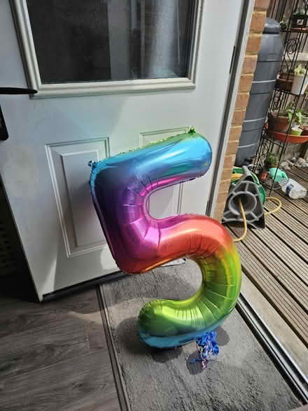 Photo of free Large inflated number 5 baloon (Bracknell, RG12) #1
