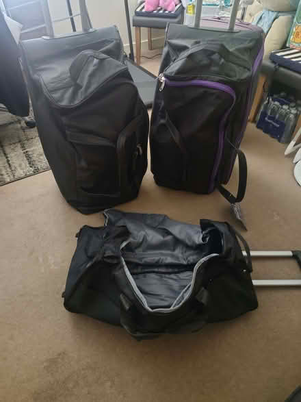 Photo of free 3 duffle/suitcases (Gorgie EH11) #1