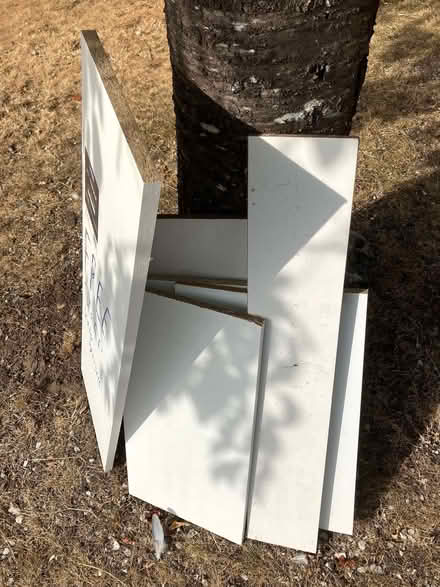 Photo of free White Boards (Theale RG7) #2