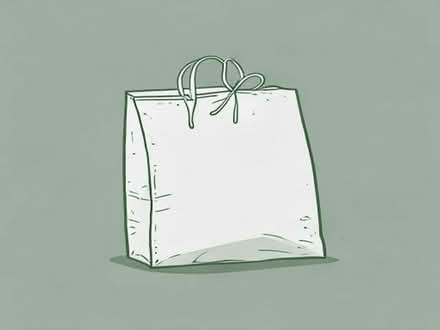 Photo of free Bag of gift bags, tissue paper (Longden SY5) #1