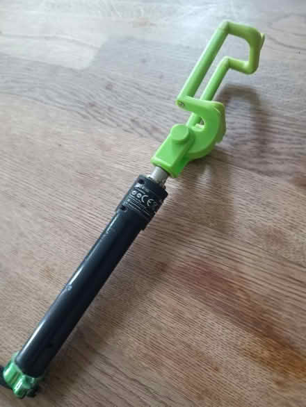 Photo of free selfie stick (Hayling Island PO11) #1