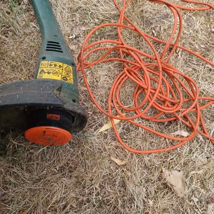 Photo of free Old but working Black & Decker electric strimmer (Binsey OX2) #3
