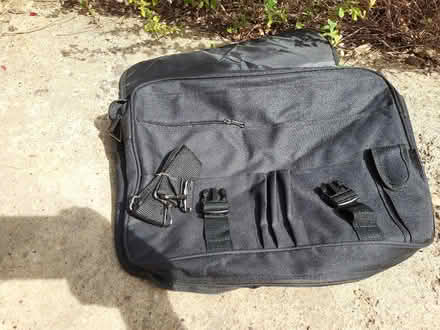 Photo of free Business shoulder bag... (Cutteslowe OX2) #2