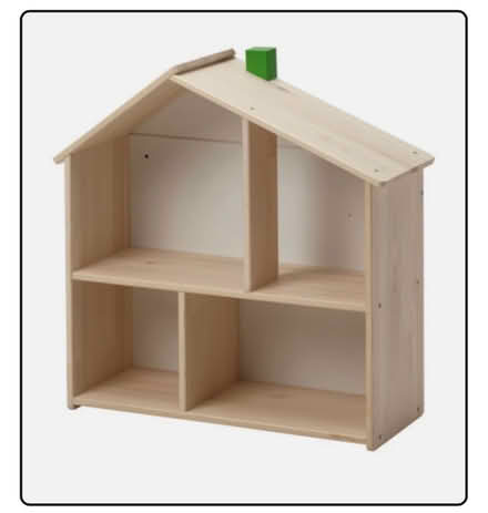 Photo of IKEA dollhouse (Radcliffe M26) #1