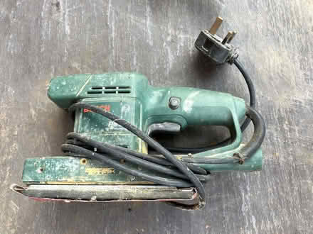 Photo of free Bosch electric sander (Theale RG7) #1
