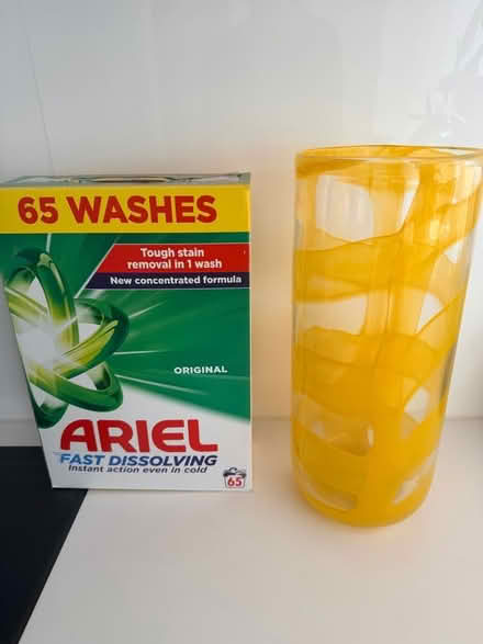 Photo of free Yellow vase (Holland Park W11) #2
