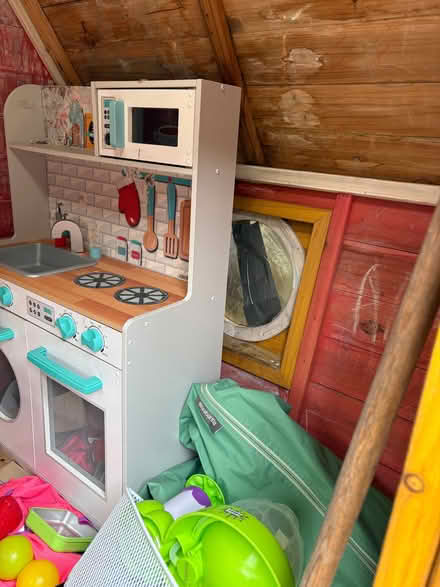 Photo of free Children’s playhouse and basketball ball net (Buckstone EH10) #3