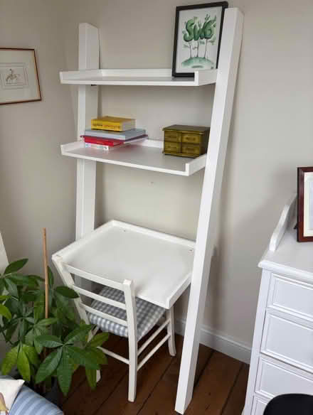 Photo of free Desk with shelves (Fulham SW6) #1