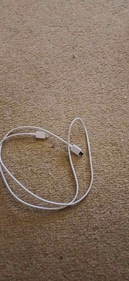 Photo of free USB-C to USB-C Cable (Perivale UB6) #1