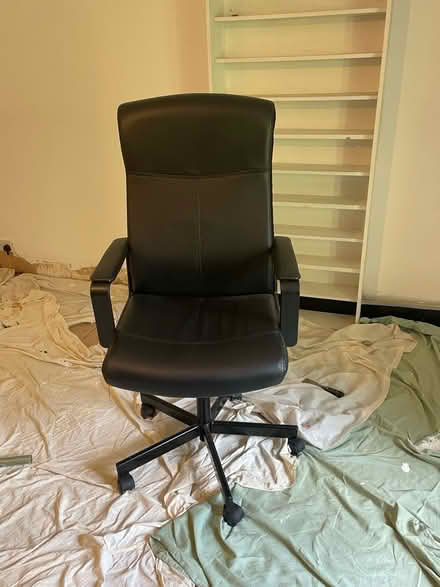 Photo of free V.G condition OFFICE / GAMER CHAIR (Surlingham NR14) #1