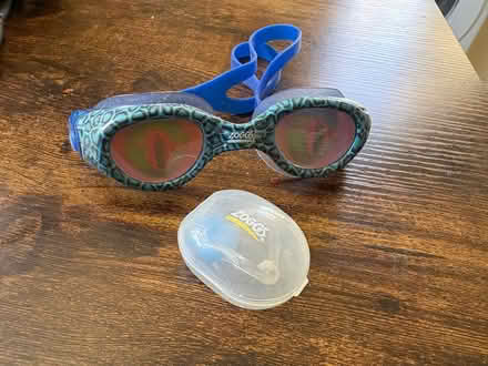 Photo of free Kids swimming goggles & nose pinch (Stroud GL5) #1
