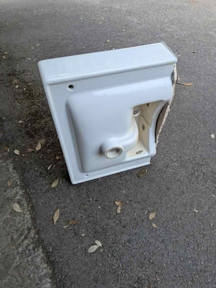 Photo of free Basin sink (Clifton downs - BS6) #4