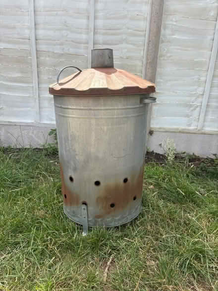 Photo of free burn bin / incinerator bin (Oxford OX3) #1