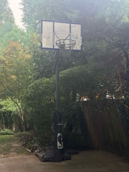 Photo of free Basketball hoop - portable (20818) #1