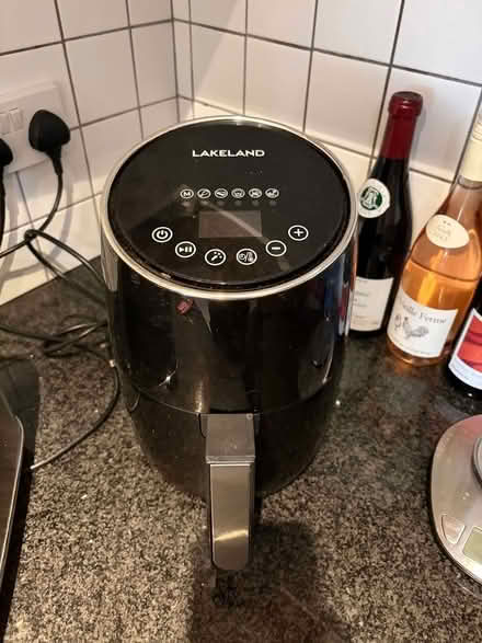 Photo of free Lakeland Air Fryer (E2 8ab) #1
