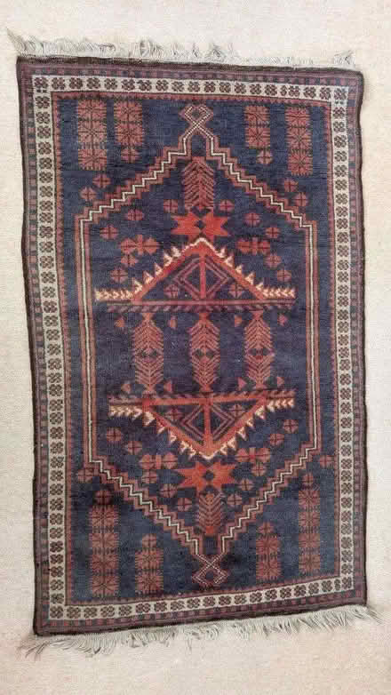 Photo of free Wool rug from Turkey (Kingston Gate KT2) #1