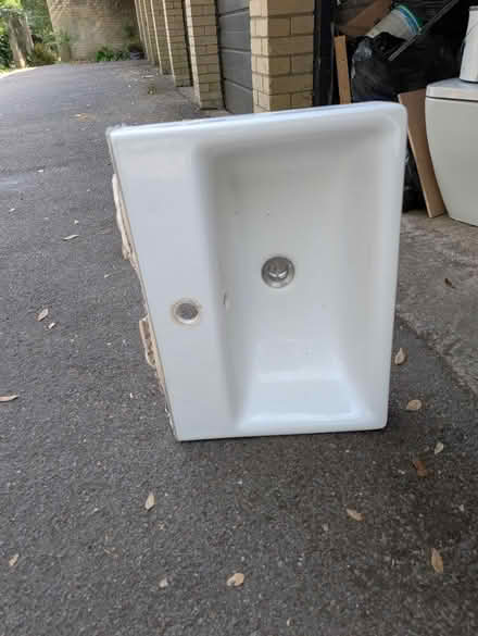 Photo of free Basin sink (Clifton downs - BS6) #1