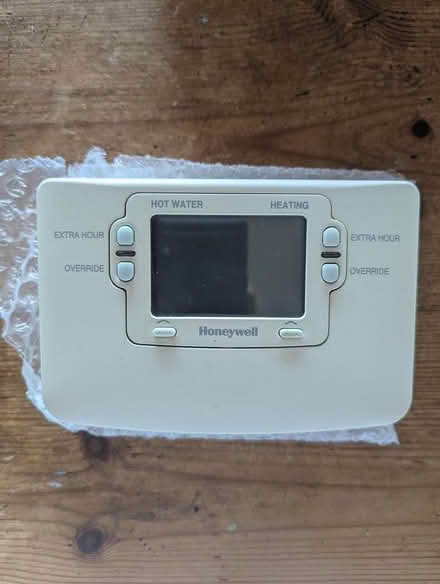 Photo of free Thermostat Honeywell (E2) #2