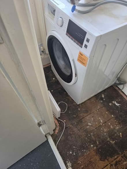 Photo of free Washing machine (ME17 Maidstone) #1