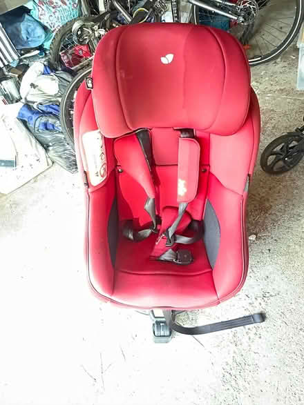 Photo of free Car seat (Walkergate NE6) #1