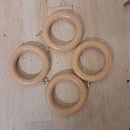 Photo of free Pack of 4 Dunelm curtain rings (Montpelier BS6) #1