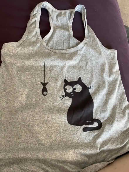 Photo of free 2 cat vest tops (Wandsworth SW18) #2
