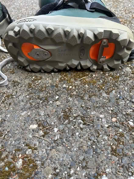 Photo of free K2 Snowboard boots 8M, Sims board (Mountlake Terrace) #1