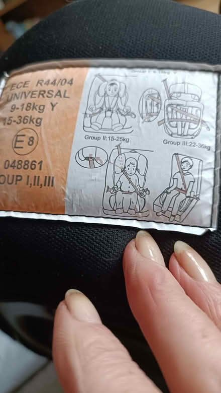 Photo of free Car seat (Oxenholme LA9) #3