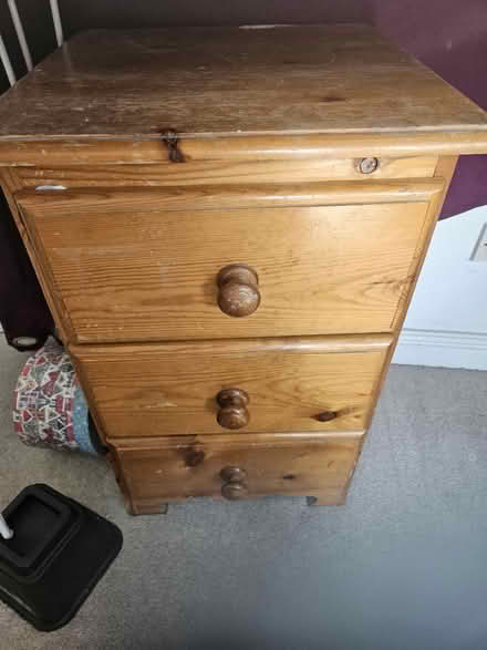 Photo of free Bedside table (Birmingham B30) #1