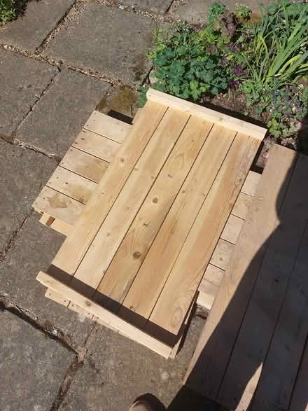 Photo of free Wood shelves/boards 50cm x90cm (Hale Village L24.) #1