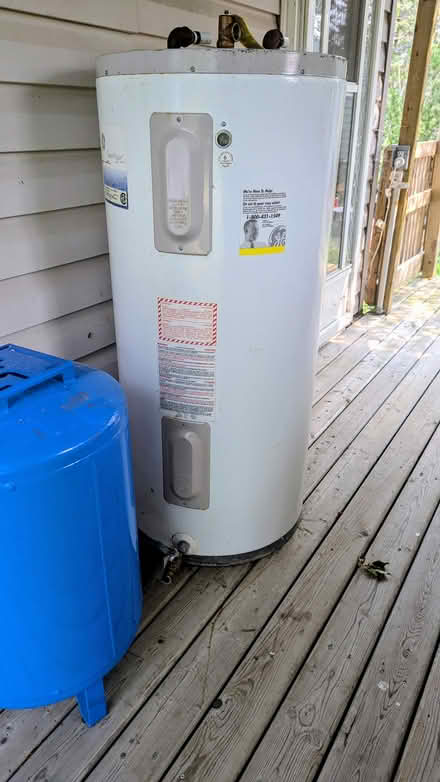 Photo of free Hot Water Tank & Pressure Tank (Crestview Beach) #2