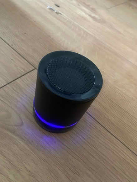 Photo of free Bluetooth Speaker (Perdiswell WR3) #1